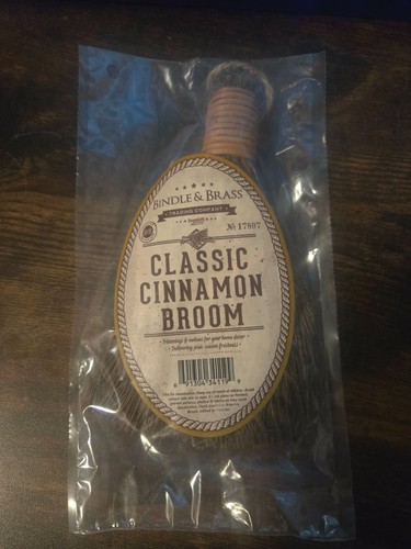 Classic cinnamon broom - classic,